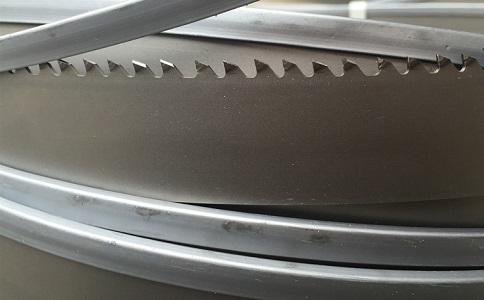 渝中为什么说双金属带锯条在生产制造时一定要设计出合理的厚度？